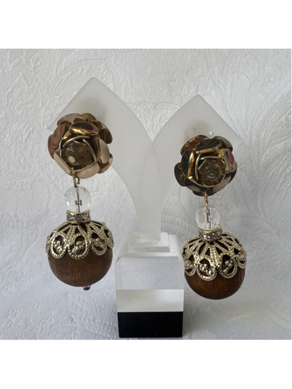 Henri Bendel Ornate Wood Faceted Beaded Clip On Drop Filigree Floral Earrings